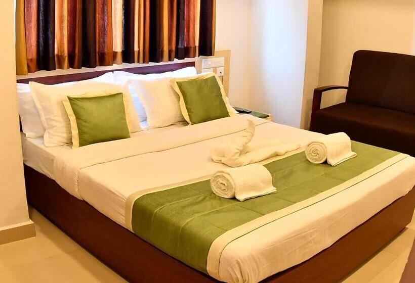 مبيت وإفطار Puthens Capitol Inn