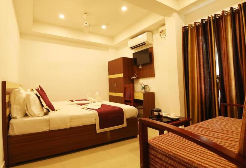 مبيت وإفطار Puthens Capitol Inn