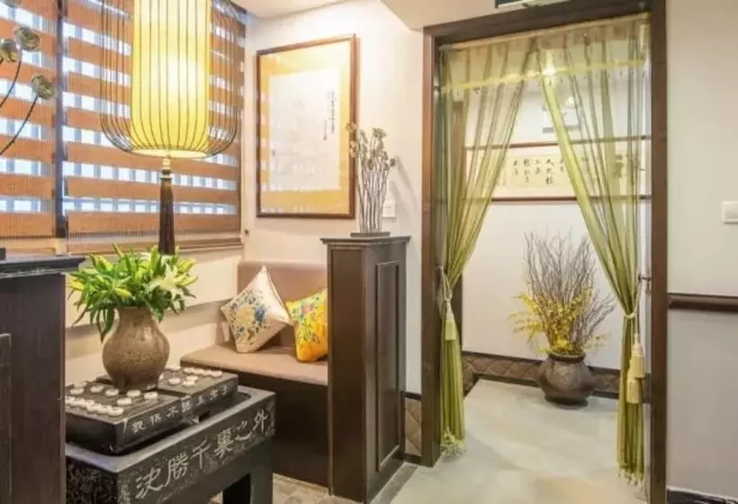 簡易ホテル Floral Aranya Resort Hangzhou