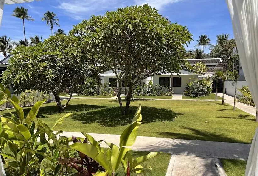 Hotelli Pearl Of Samui Resort