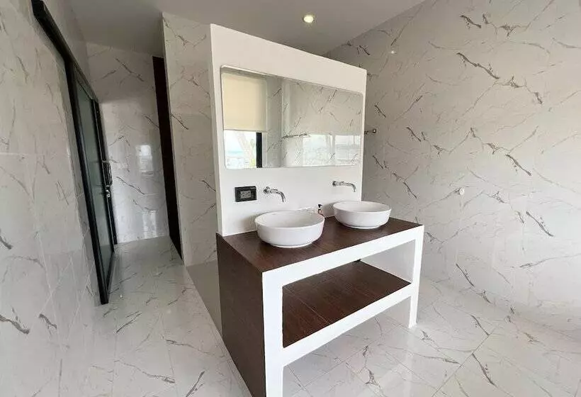 Hotelli Pearl Of Samui Resort