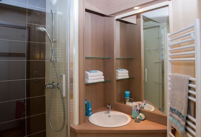 ホテル Village Vacances Le Tarbesou Chambres