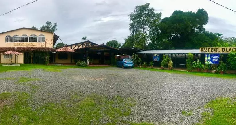 Majatalo Black Lion Inn