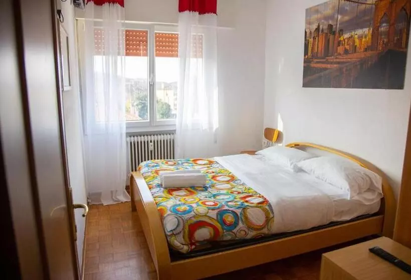 ペンション Venice Star House