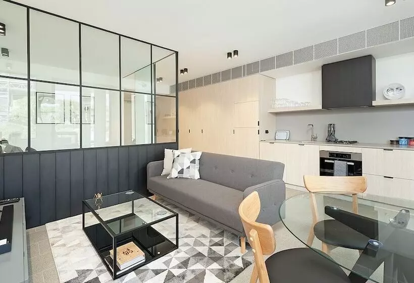 Brand New Luxury Apart In Surry Hills