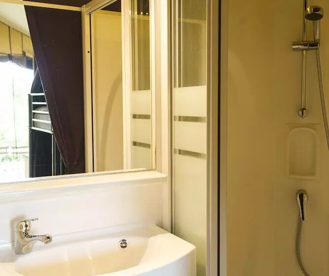 Hotelli Huttopia Ile De Ré   Chardons Bleus