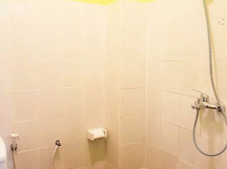 ホテル Oyo 3186 Thomas Garden Place