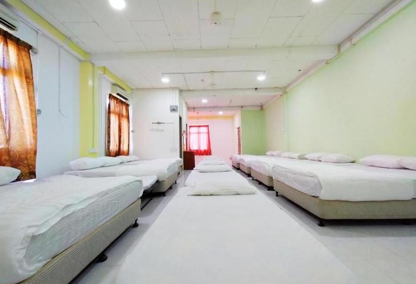 酒店 Spot On 89939 Platinum Inn