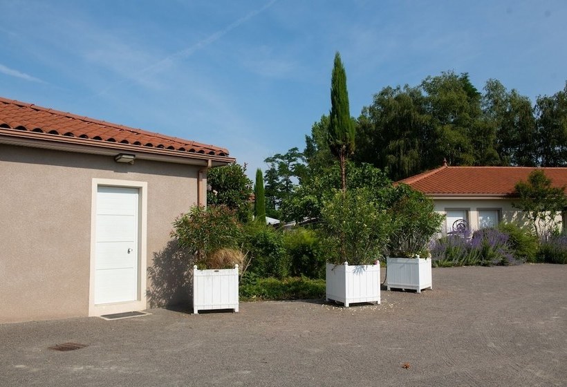 Pensionat Montbrison Chambres Au Fil Du Vizézy