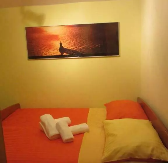 Apartment Maestral