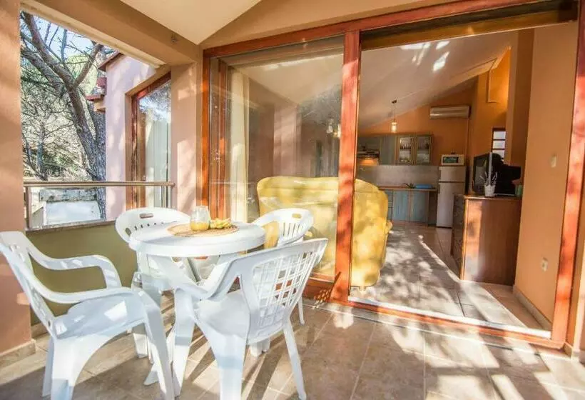Apartment Maestral