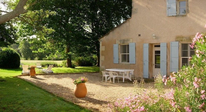 Domaine La Plantade  Gite Lou Pastre