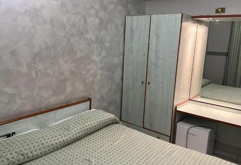 Hostal Paradiso