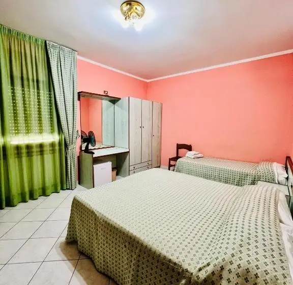Hostal Paradiso