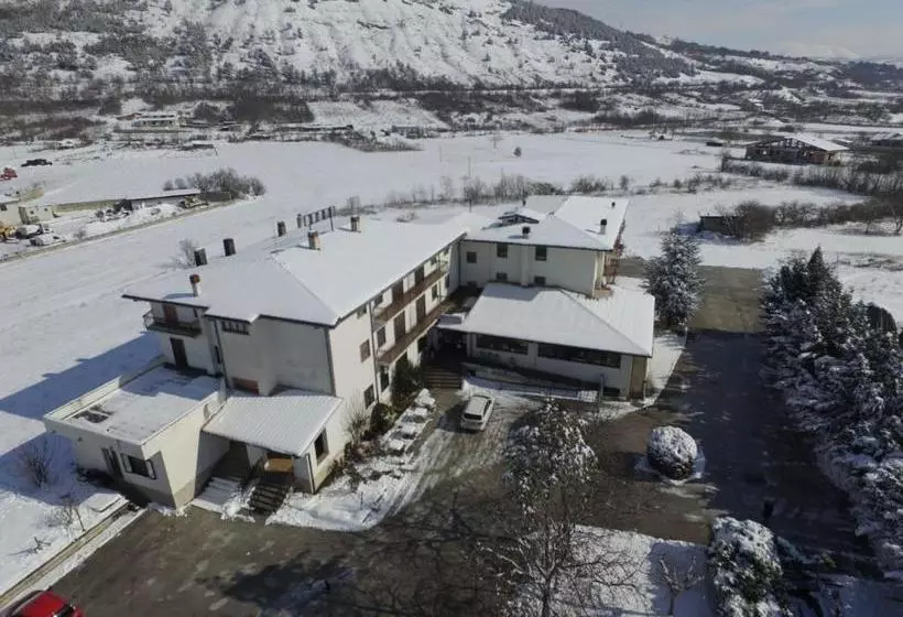 簡易ホテル Paradiso