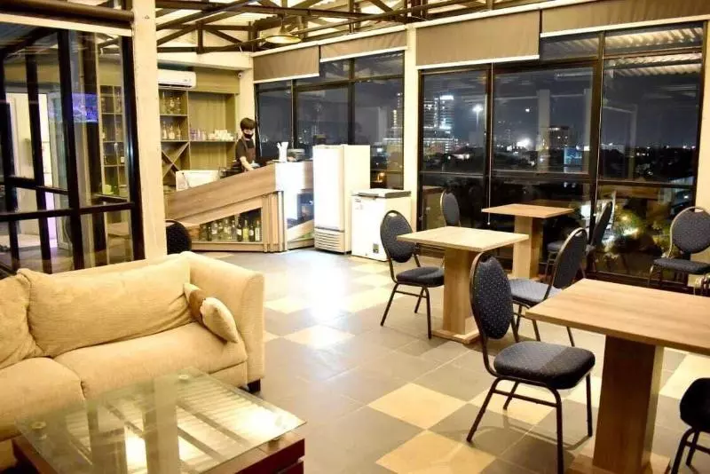 Hotel Aruuman Simpanglima Semarang