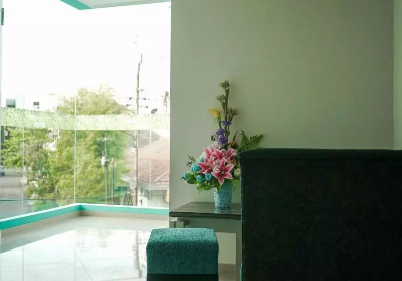 Hotel Aruuman Simpanglima Semarang