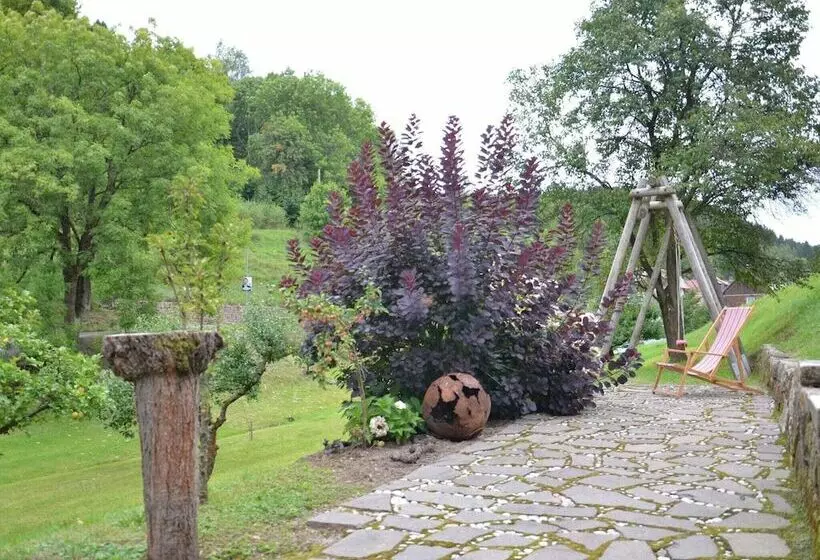 Quaint Farmhouse In Langenbach Near Lake