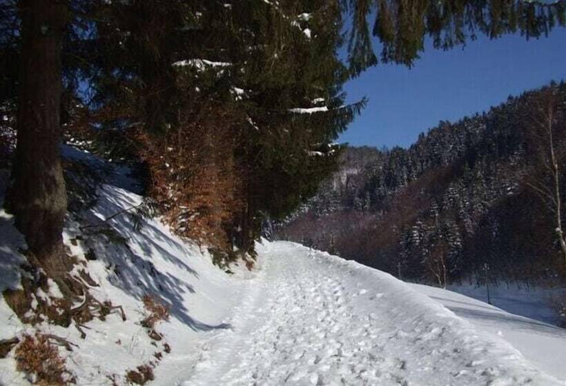 Quaint Farmhouse In Langenbach Near Lake