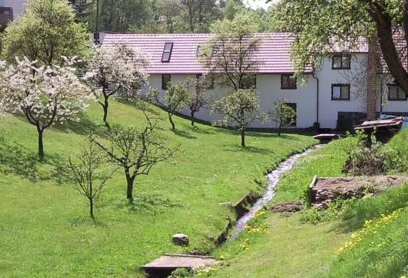 Quaint Farmhouse In Langenbach Near Lake