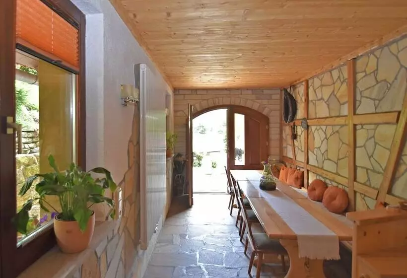 Quaint Farmhouse In Langenbach Near Lake