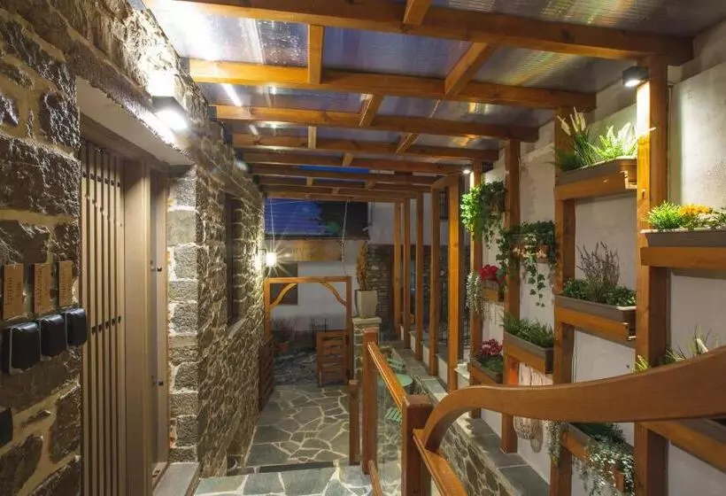 Adryades Luxury Apartments