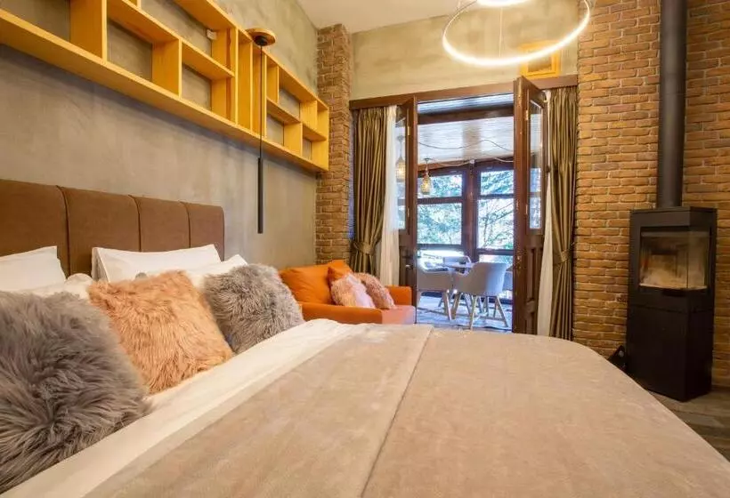 Adryades Luxury Apartments