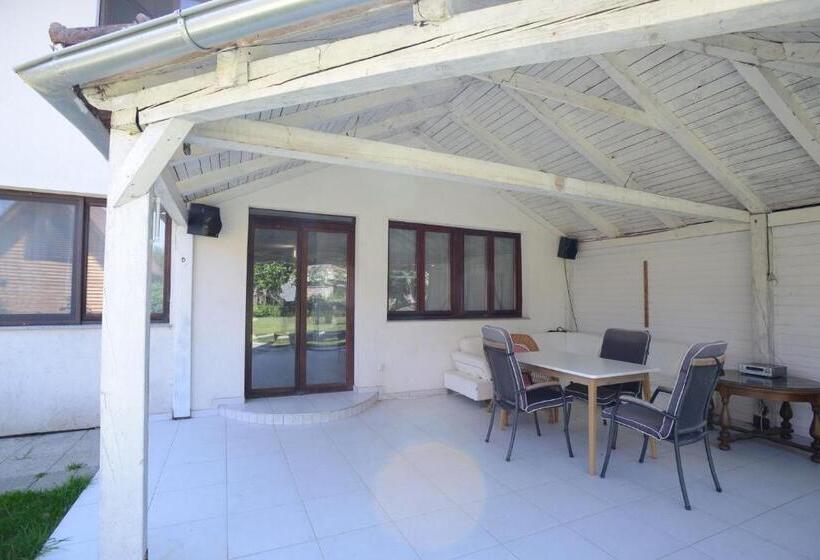 Apartments Osijek By The River