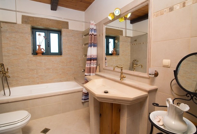 Athina Traditional Villa