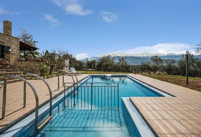 Athina Traditional Villa