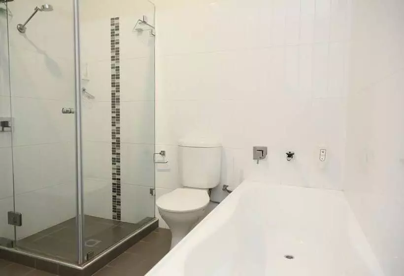 Centrepoint Apartments Griffith