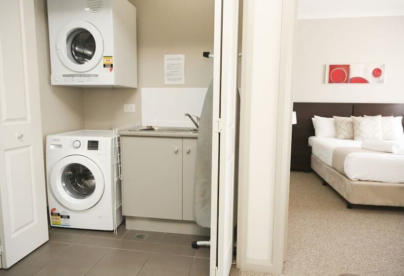 Centrepoint Apartments Griffith