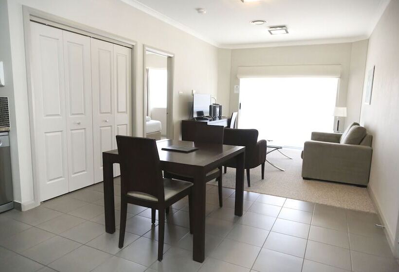 Centrepoint Apartments Griffith