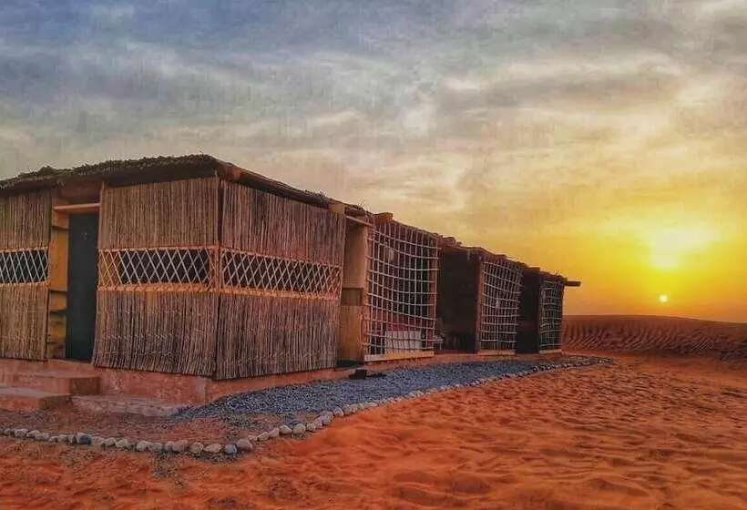 هتل Alsarmadi Desert Camp