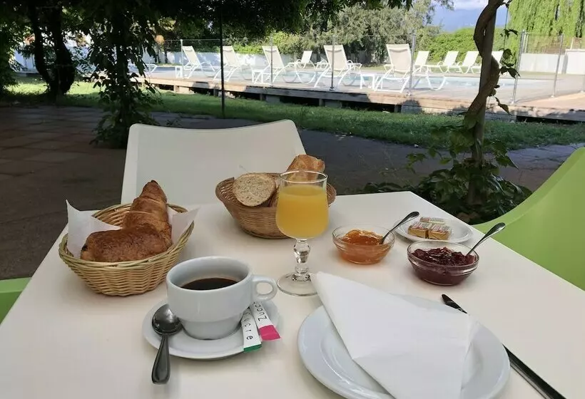 Hotelli Camping U Casone