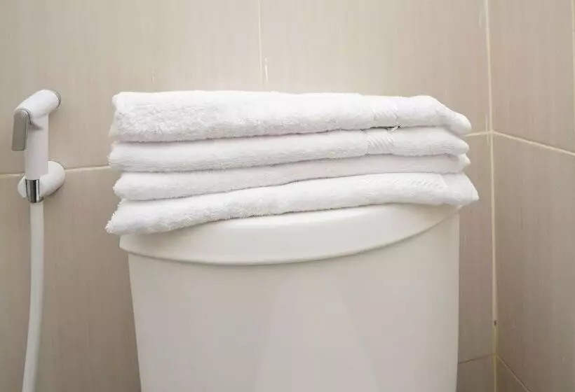 Hotelli Nindy Homestay By Oyo Rooms