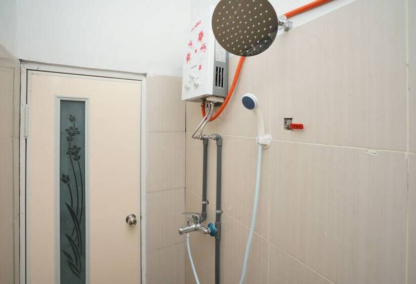 Отель Nindy Homestay By Oyo Rooms