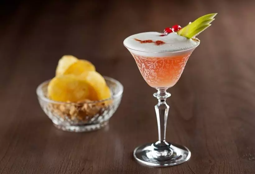 ホテル Palacio Santa Clara, Autograph Collection