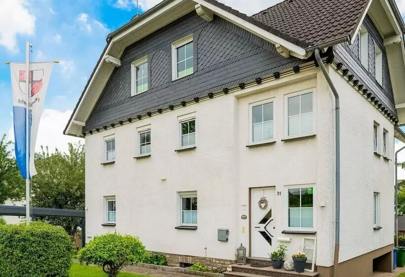 Luxurious Apartment In Medebach Near Public Pool