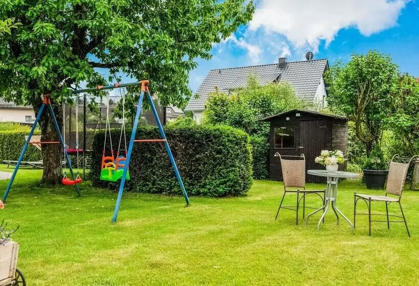 Luxurious Apartment In Medebach Near Public Pool