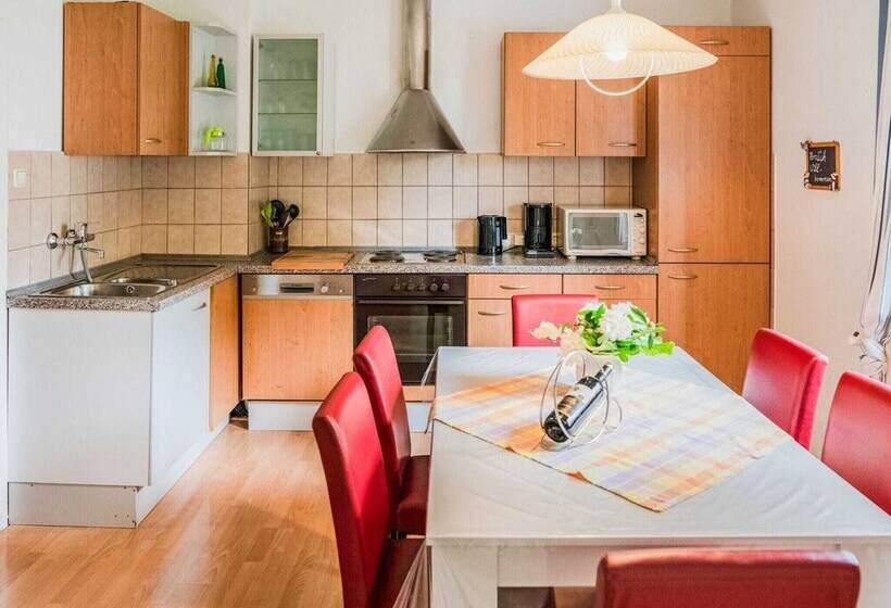 Luxurious Apartment In Medebach Near Public Pool