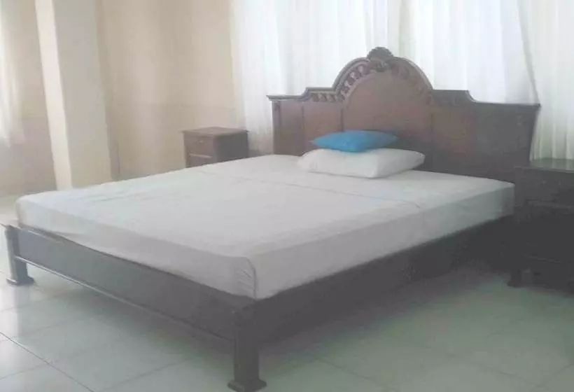 Melka Excelsior Hotel By Oyo Rooms