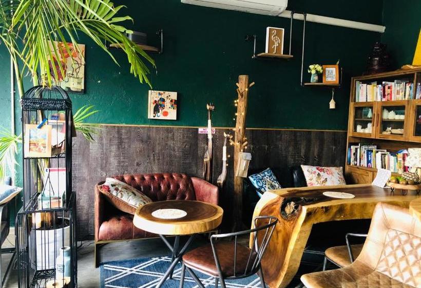 모텔 Summer S Holiday Inn