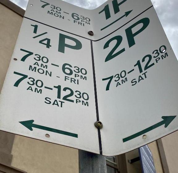 모텔 Summer S Holiday Inn