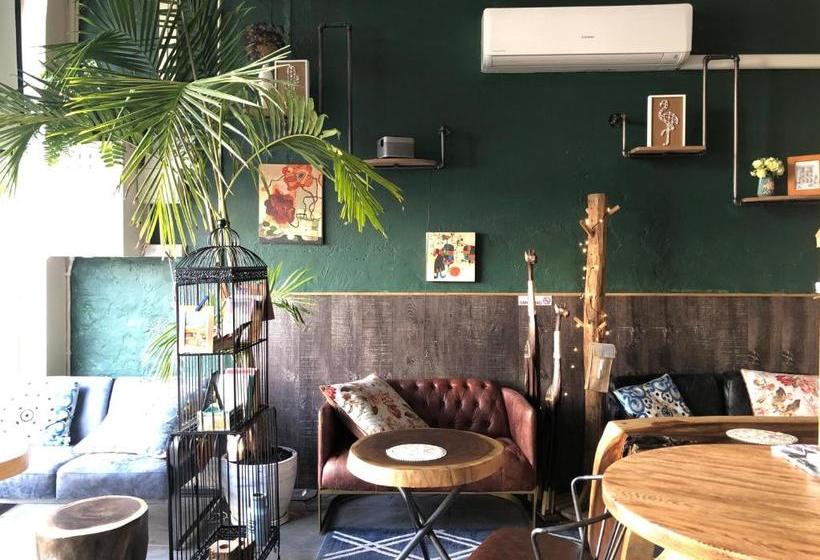 모텔 Summer S Holiday Inn