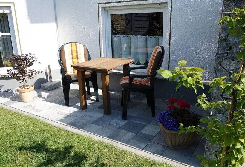 Apartment With Private Terrace In Runkel