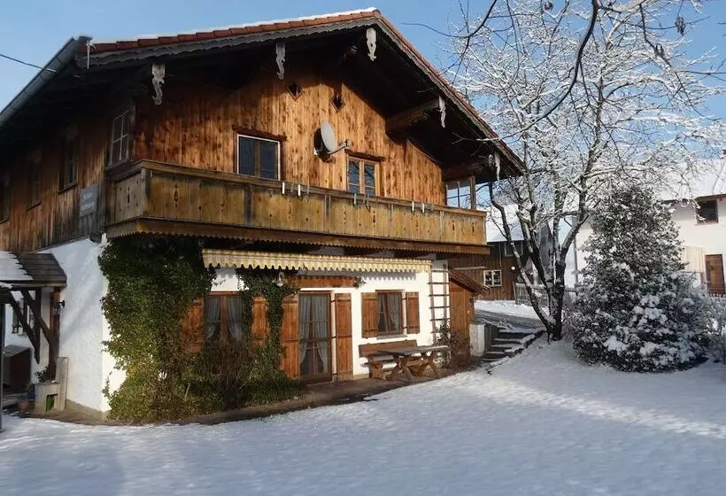 Spacious Apartment Near The Ski Area