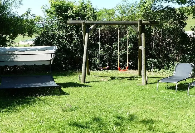 Spacious Apartment Near The Ski Area