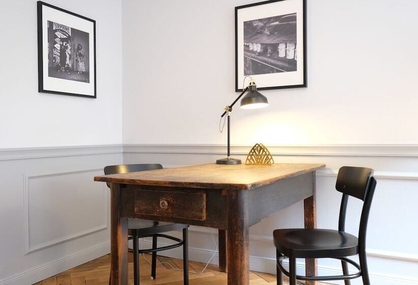 Boutique Charme Apartments 14