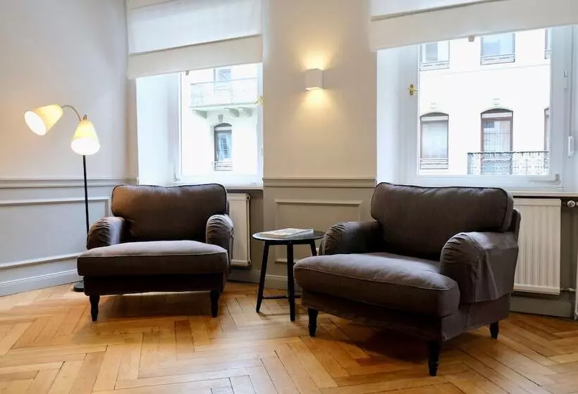 Boutique Charme Apartments 14